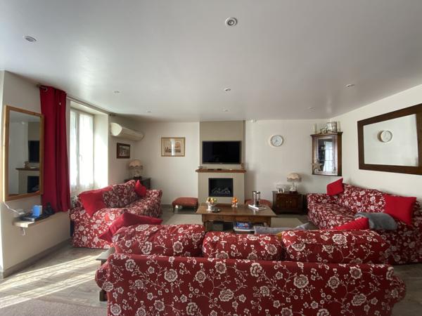 Roquecor (82150) ROQUECOR – Plain-pied en bord de village, grand garage et jardin plat de 1300 m²