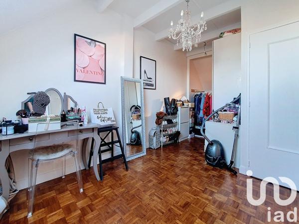 Maison traditionnelle 6 pièces de 110 m² à Sevran (93270)