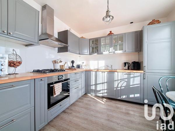 Maison traditionnelle 6 pièces de 110 m² à Sevran (93270)