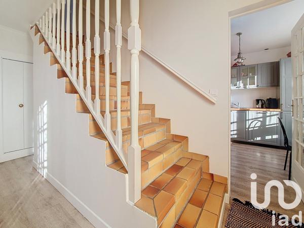 Maison traditionnelle 6 pièces de 110 m² à Sevran (93270)