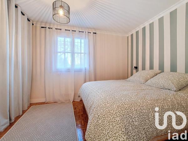 Maison traditionnelle 6 pièces de 110 m² à Sevran (93270)