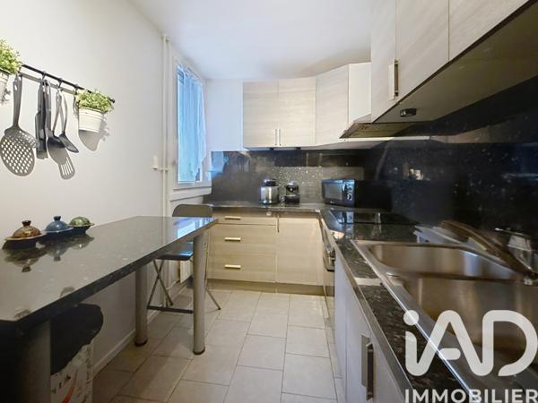Appartement à vendre 4 pièces 85 m² Évry-Courcouronnes