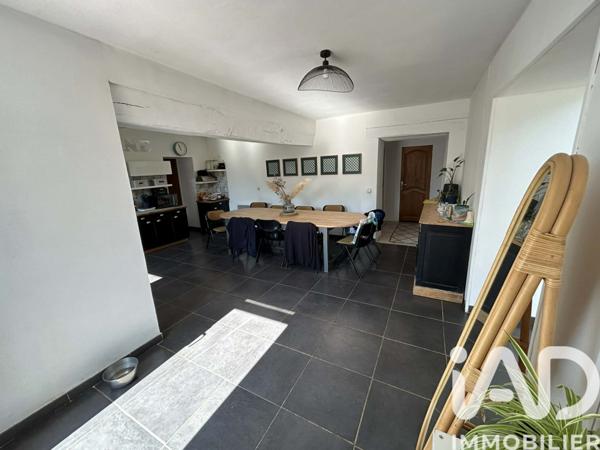 Maison à vendre 6 pièces 202 m² Villecelin