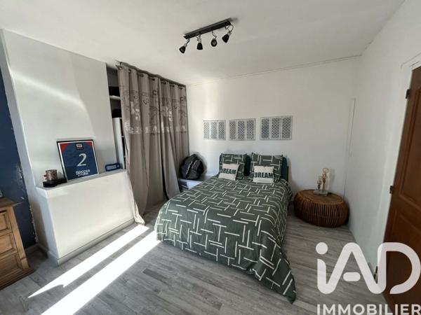 Maison à vendre 6 pièces 202 m² Villecelin