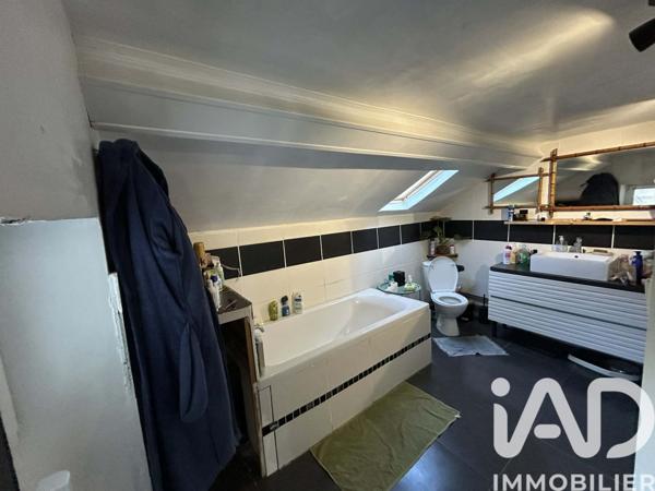 Maison à vendre 6 pièces 202 m² Villecelin