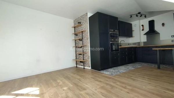 Vente                                                      Appartement
                        
                     3 pièces                      55 m2                     à Bondoufle