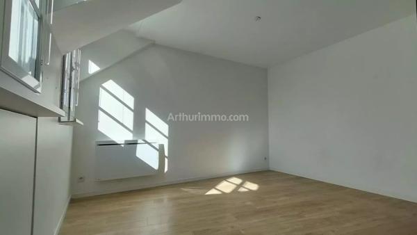 Vente                                                      Appartement
                        
                     3 pièces                      55 m2                     à Bondoufle