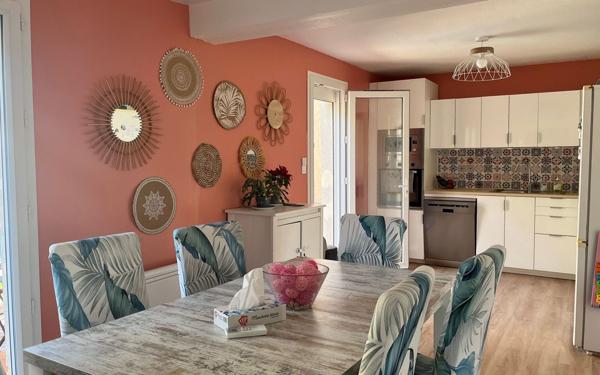 Maison à vendre    5 pièces • 105 m2 Agde