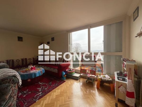 À vendre Appartement 4 pièces 93.05 m² - Corbeil-essonnes 91100