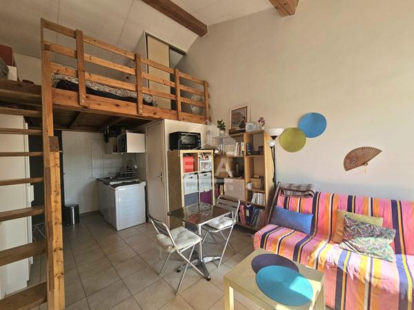 AIX EN PROVENCE - A VENDRE - Appartement T1 de 25 m2 avec parking privatif et balcon