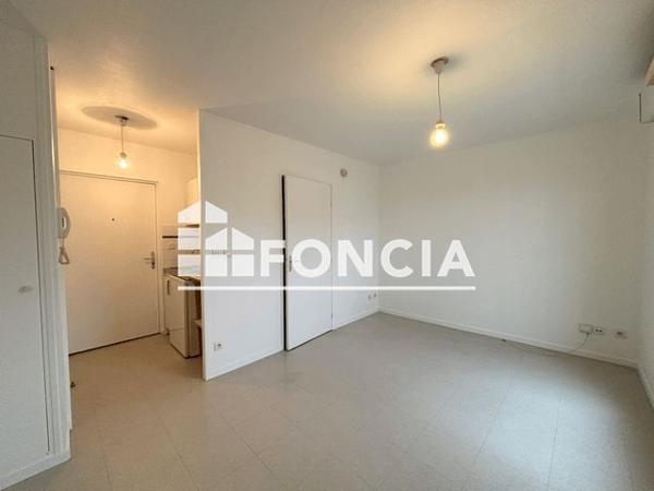 Location Studio 19.3 m² - 35 RUE GABRIEL PERI Le Havre 76600