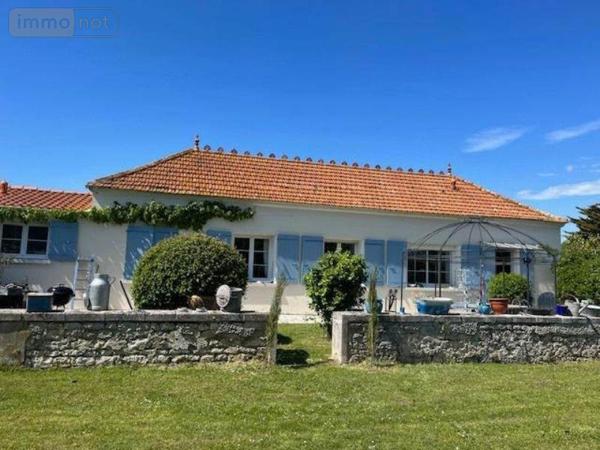 Maison à vendre à Saint-Pierre-d'Oléron en Charente-Maritime (17310), ref : DD/JOM/25-16