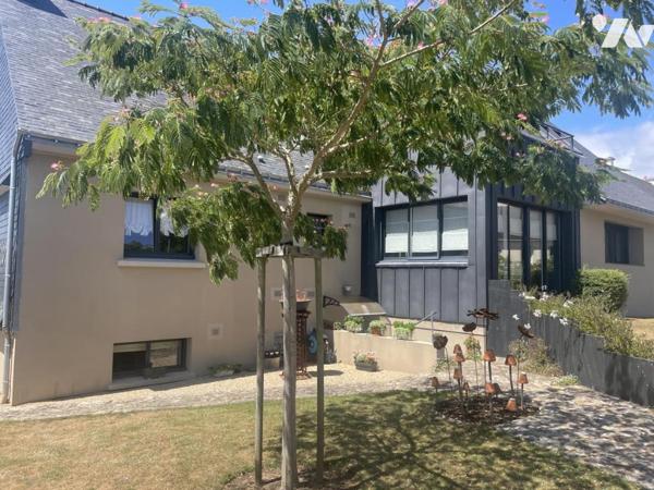 Volumes exceptionnels et élégance contemporaine à Séné – Vue sur le Golfe et les marais