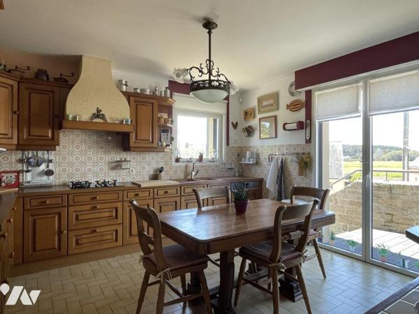 Volumes exceptionnels et élégance contemporaine à Séné – Vue sur le Golfe et les marais