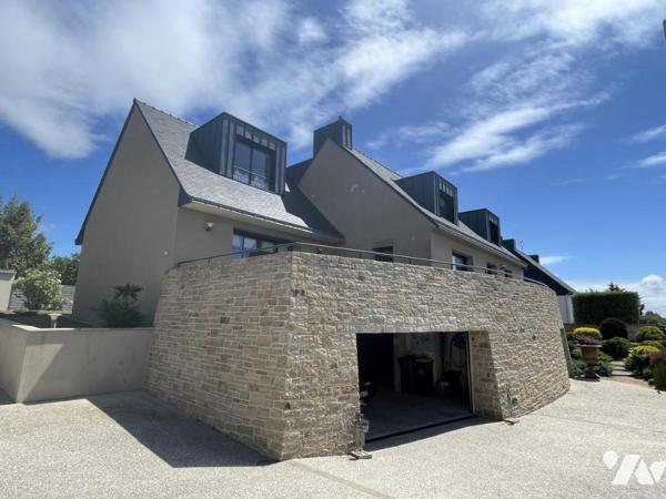 Volumes exceptionnels et élégance contemporaine à Séné – Vue sur le Golfe et les marais