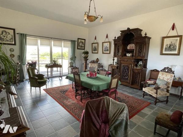 Volumes exceptionnels et élégance contemporaine à Séné – Vue sur le Golfe et les marais