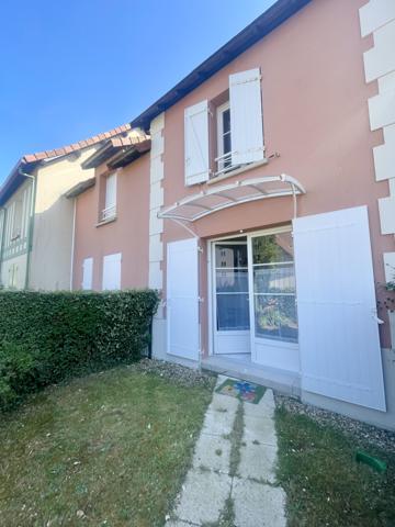 Port Guillaume - Maison 3 chambres face au port exposée Sud