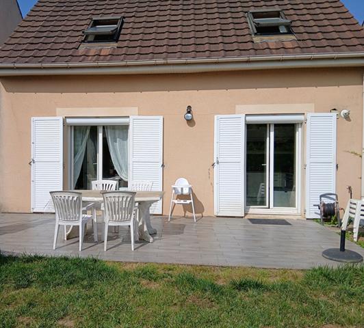 Maison Pontault Combault 6 pièce(s) 115 m2