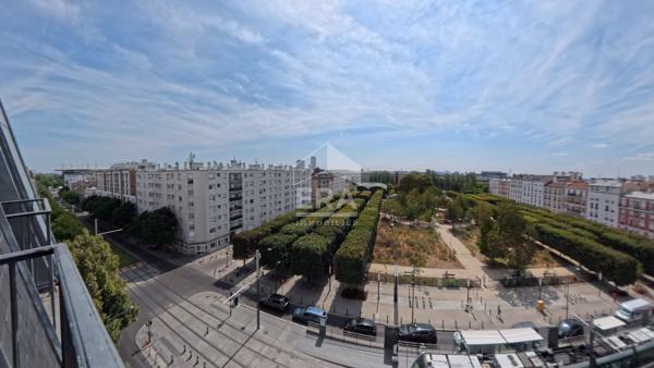STUDIO DERNIER ETAGE VUE DEGAGEE - BD MARCEL SEMBAT
