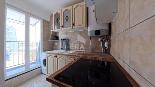 STUDIO DERNIER ETAGE VUE DEGAGEE - BD MARCEL SEMBAT