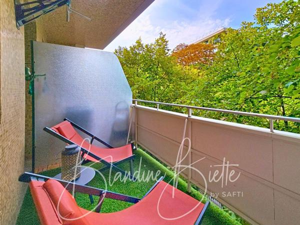 Appartement entièrement rénové à proximité de la gare