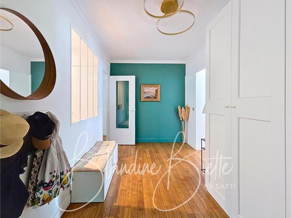 Appartement entièrement rénové à proximité de la gare