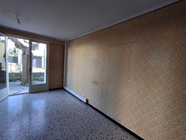 BEDARIEUX Villa avec jardin et garage de 61 m²