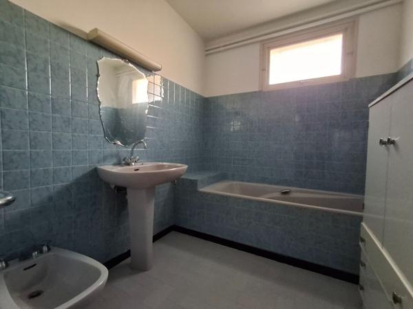 BEDARIEUX Villa avec jardin et garage de 61 m²