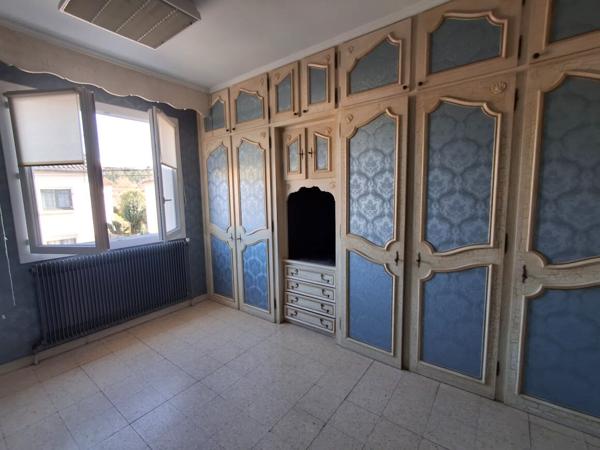 BEDARIEUX Villa avec jardin et garage de 61 m²