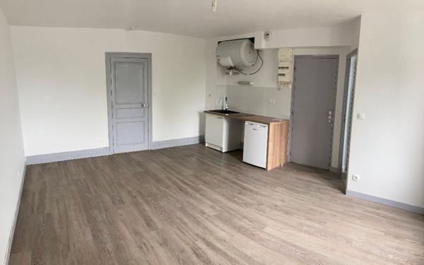 Appartement à louer    2 pièces •  Panazol