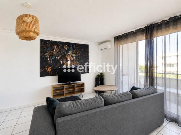 Appartement
         2 pièces
        - 50 m² Exclusivité 199 000 € *