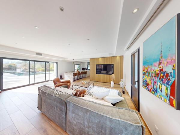 Propriété contemporaine de standing avec vue dominante sur la forêt – Sud Gironde