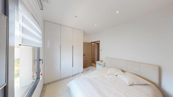 Propriété contemporaine de standing avec vue dominante sur la forêt – Sud Gironde