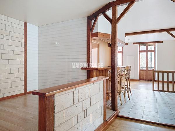 bel appartement T4 hyper centre COMBOURG