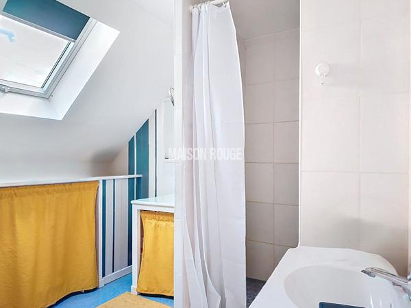 bel appartement T4 hyper centre COMBOURG