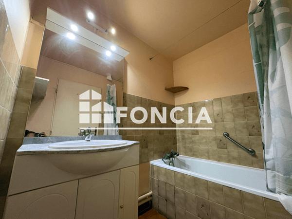 Location Appartement meublé 2 pièces 43.31 m² - Nîmes 30900
