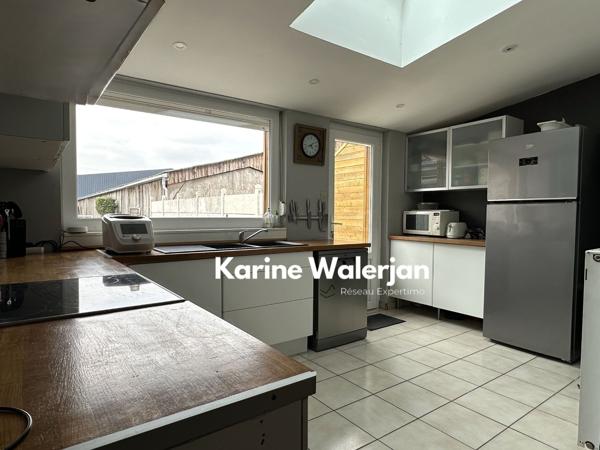 Hénin-Beaumont (62110) AGREABLE LONGERE SEMI PLAIN PIED 4 CHAMBRES 7 PIECES JARDIN