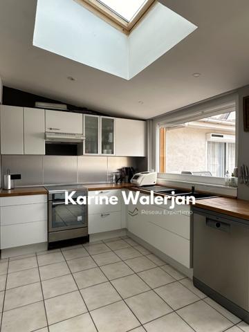 Hénin-Beaumont (62110) AGREABLE LONGERE SEMI PLAIN PIED 4 CHAMBRES 7 PIECES JARDIN