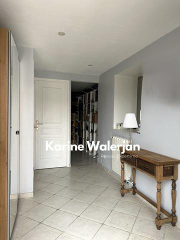 Hénin-Beaumont (62110) AGREABLE LONGERE SEMI PLAIN PIED 4 CHAMBRES 7 PIECES JARDIN