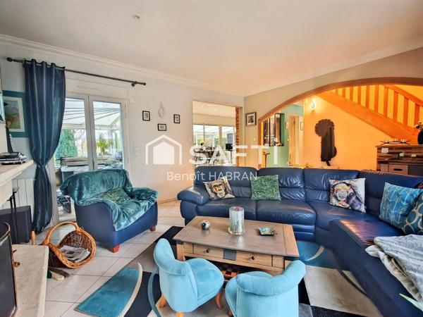 MAISON DE 190M2, 6pieces, 4 chambres,3860M2terrain