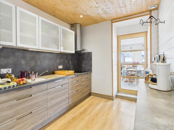 Belle maison familiale à Saint-Pol-de-Léon, à quelques minutes des plages et des commodités