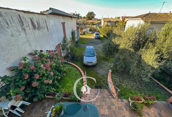 Eysines (33320) BELLE BÂTISSE T5 - 4 CHAMBRES - DEPENDANCES - GARAGES