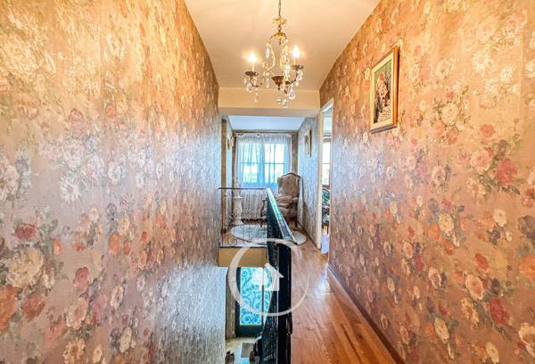 Eysines (33320) BELLE BÂTISSE T5 - 4 CHAMBRES - DEPENDANCES - GARAGES