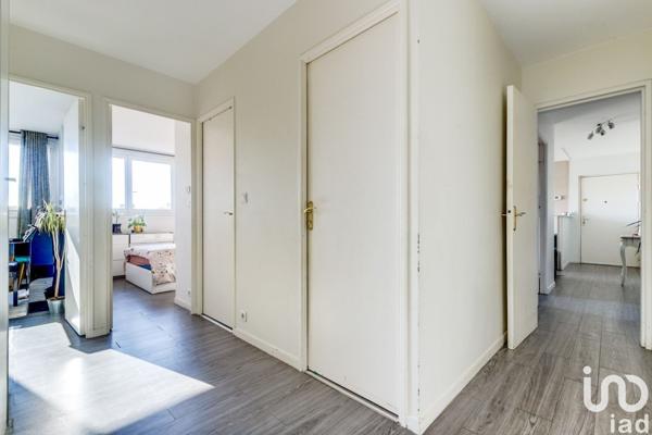 Appartement 3 pièces de 70 m² à Châtillon (92320)