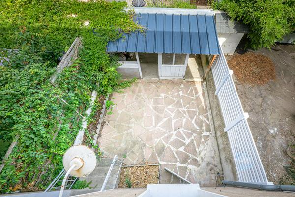 TOURS - UNE MAISON AVEC COUR AU PRIX D'UN APPARTEMENT