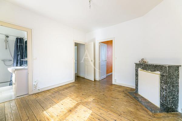 TOURS - UNE MAISON AVEC COUR AU PRIX D'UN APPARTEMENT