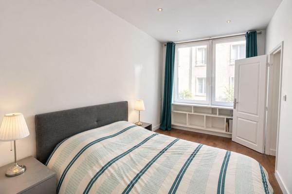 Suresnes Centre-Ville - Murs commerciaux avec grand sous-sol ? 72 m² au sol