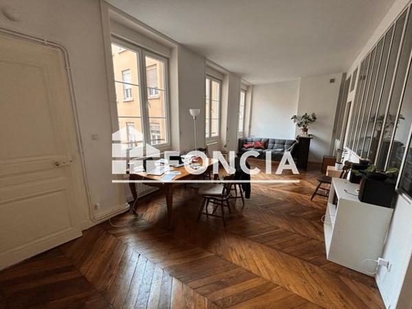 Location Appartement 3 pièces 73.11 m² - 4 RUE DES TEMPLIERS Lyon 69002