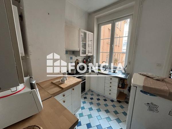 Location Appartement 3 pièces 73.11 m² - 4 RUE DES TEMPLIERS Lyon 69002