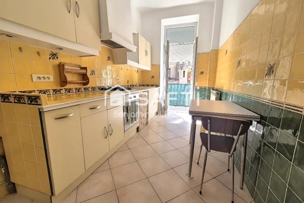 Appartement 2 pièces 50 m² avec balcon – Marseille 4e